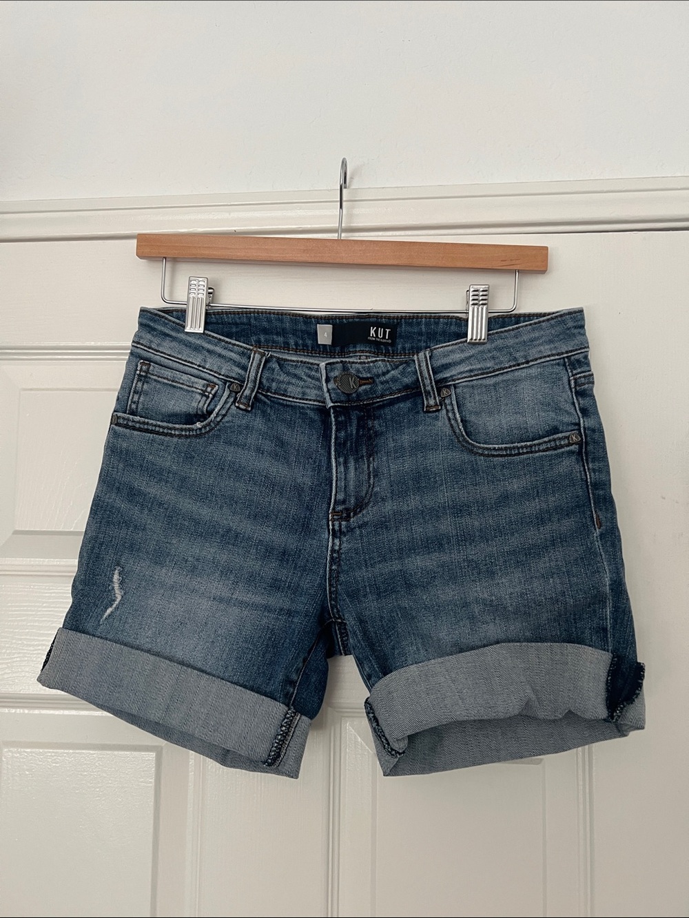 KUT from the Kloth Catherine Boyfriend Short - Size 4